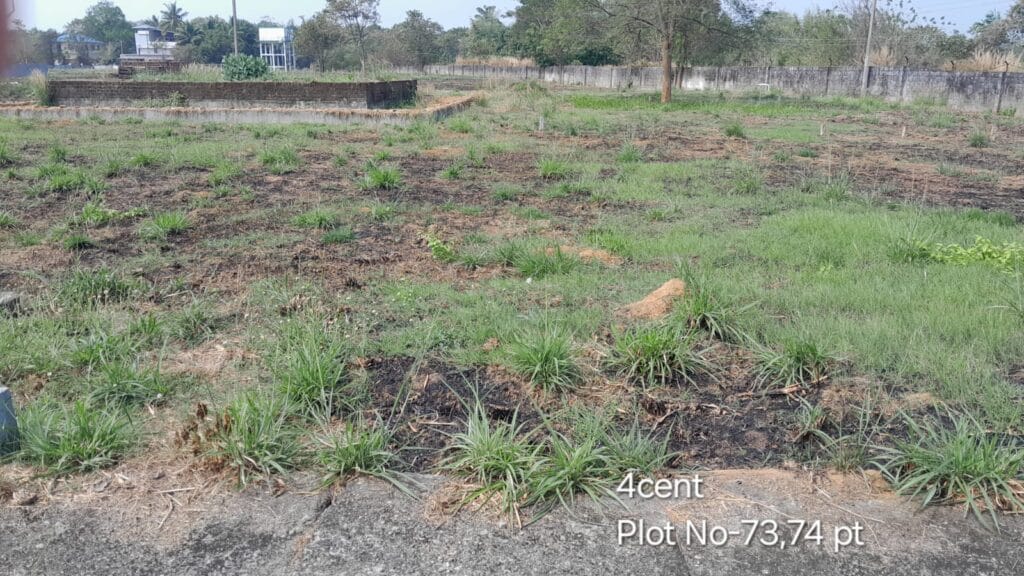 ₹ 9.21LPlot Number 73,74 pt
📍Near CFD School,Pudur , Palakkad
4Cent plot
₹ 2.30L/Cent3132SqFt Buildable Area