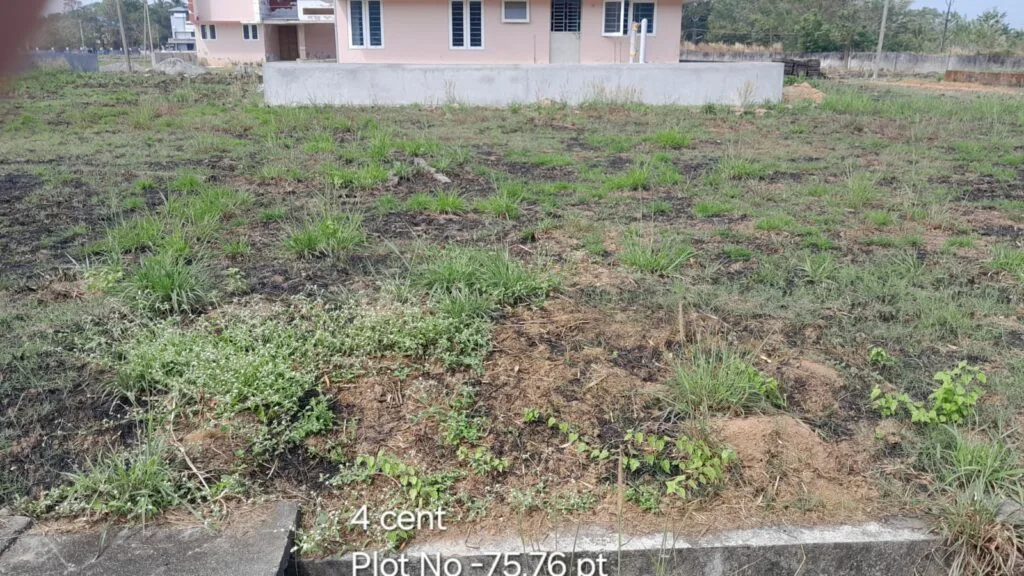 ₹ 9.21LPlot Number 75,76 pt
📍Near CFD School,Pudur , Palakkad
4Cent plot
₹ 2.30L/Cent3132SqFt Buildable Area