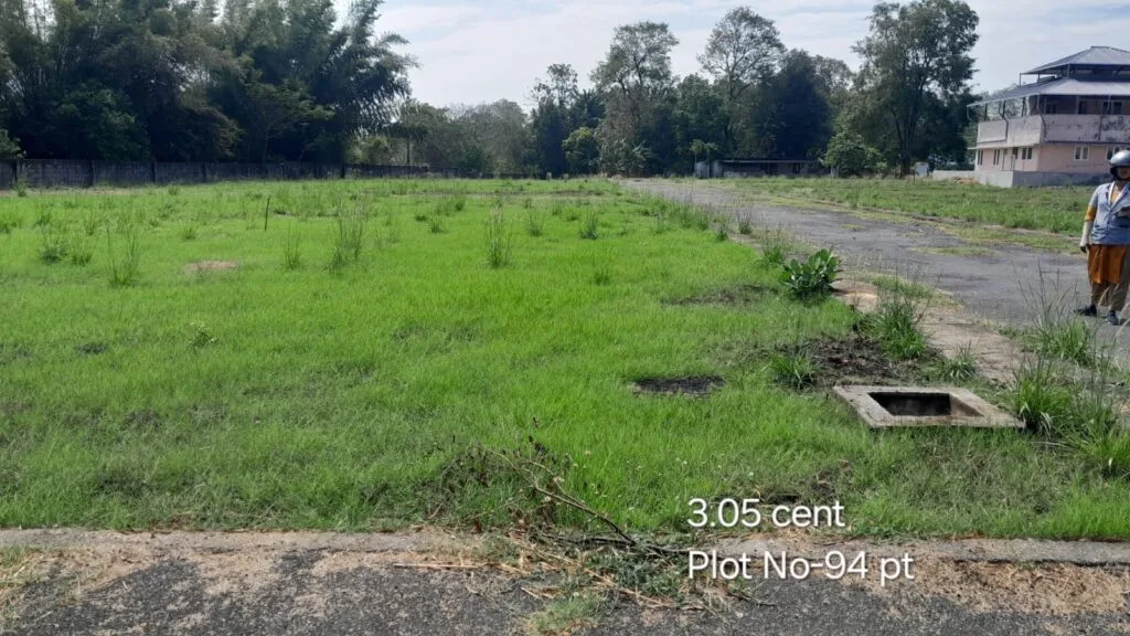 ₹ 7.02LPlot Number 94 pt
📍Near CFD School,Pudur , Palakkad
3.05Cent plot
₹ 2.30L/Cent2388SqFt Buildable Area