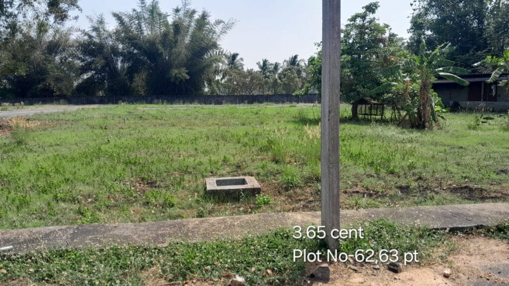 ₹ 8.40LPlot Number 62,63 pt
📍Near CFD School,Pudur , Palakkad
3.65Cent plot
₹ 2.30L/Cent2857SqFt Buildable Area