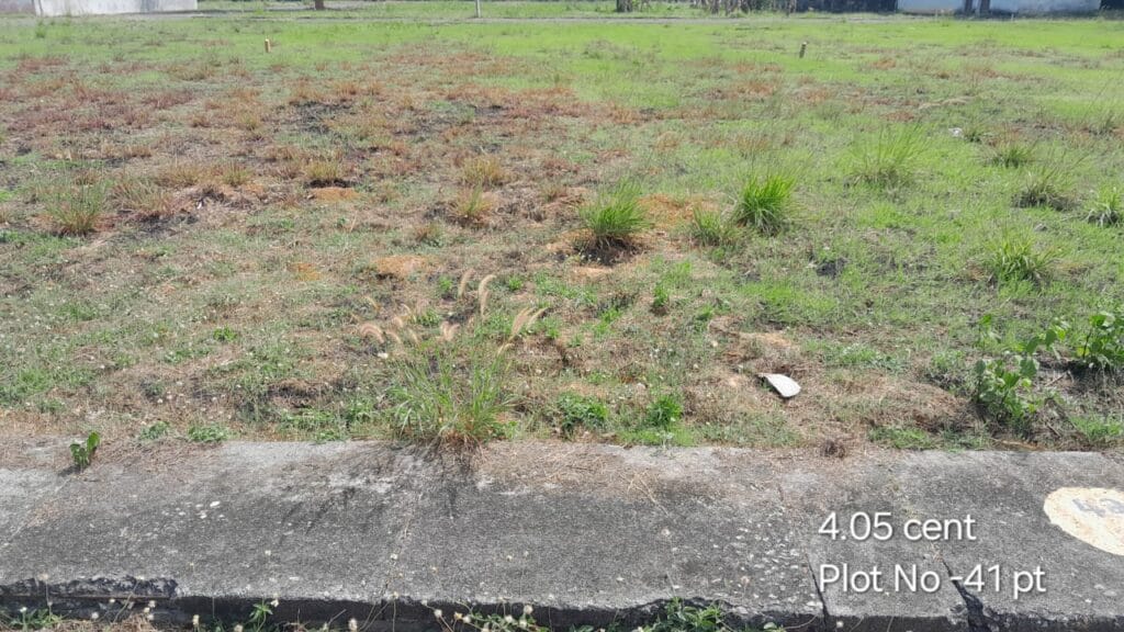 ₹ 9.32LPlot Number 41 pt
📍Near CFD School,Pudur , Palakkad
4.05Cent plot
₹ 2.30L/Cent3171SqFt Buildable Area